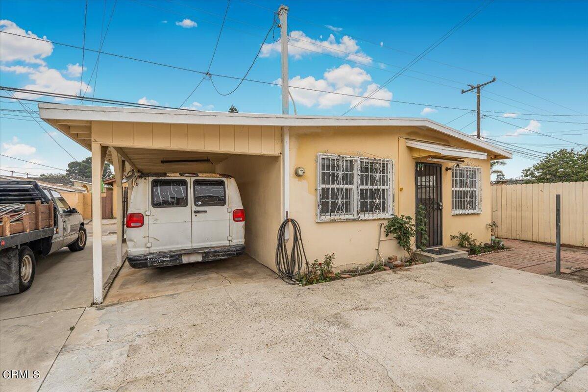 805 E Street Oxnard, CA 93030 - Photo 4 of 45 53-DSC00627