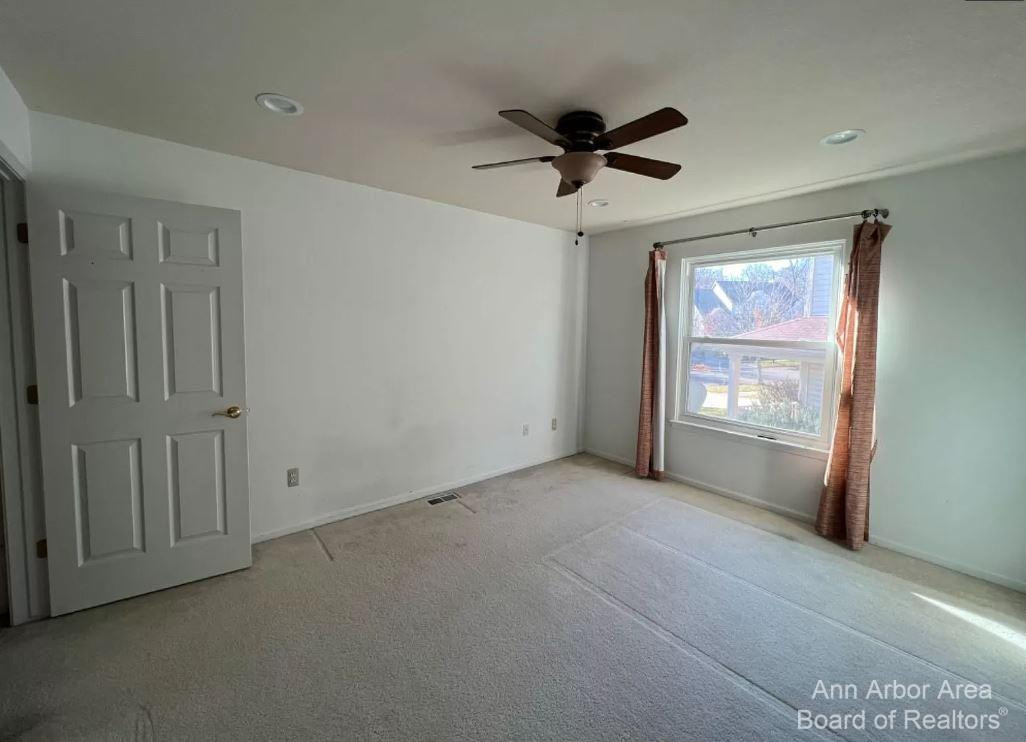 4955 South Ridgeside Circle Ann Arbor, MI 48105 - Photo 8 of 18 Photo 8
