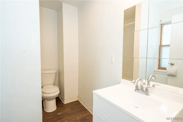 $250,000 | 2128 Jerauld Avenue, Niagara Falls, NY 14305