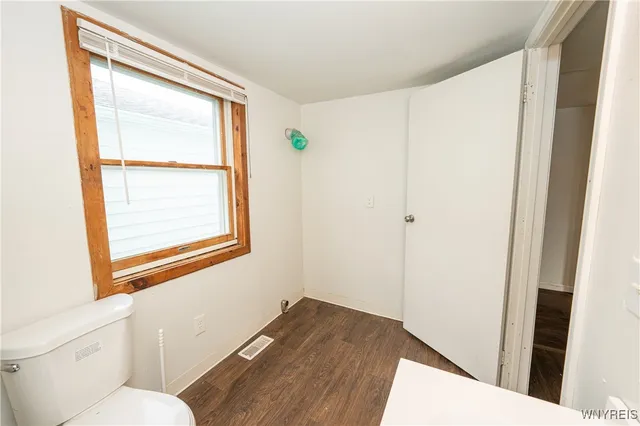 $250,000 | 2128 Jerauld Avenue, Niagara Falls, NY 14305