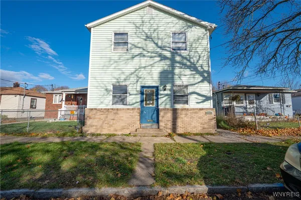 $250,000 | 2128 Jerauld Avenue, Niagara Falls, NY 14305