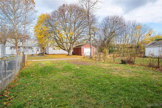 $250,000 | 2128 Jerauld Avenue, Niagara Falls, NY 14305