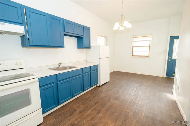 $250,000 | 2128 Jerauld Avenue, Niagara Falls, NY 14305