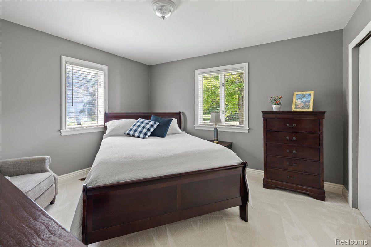 58685 Travis Road New Hudson, MI 48165 - Photo 17 of 50 Gallery Image 17