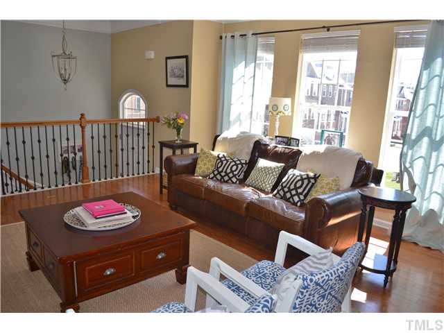 2524 Laurel Cherry Street Raleigh, NC 27612 - Photo 3 of 10 Gallery Image 3
