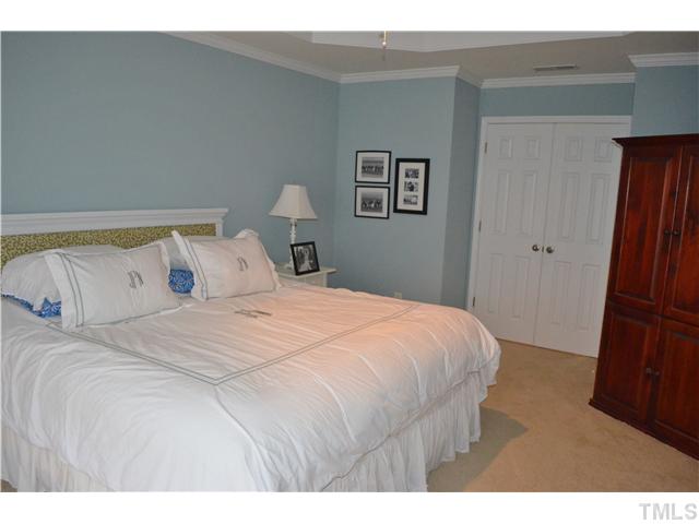 2524 Laurel Cherry Street Raleigh, NC 27612 - Photo 7 of 10 Gallery Image 7