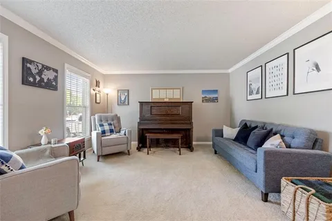 $425,000 | 309 North Mesquite Street, Olathe, KS 66061