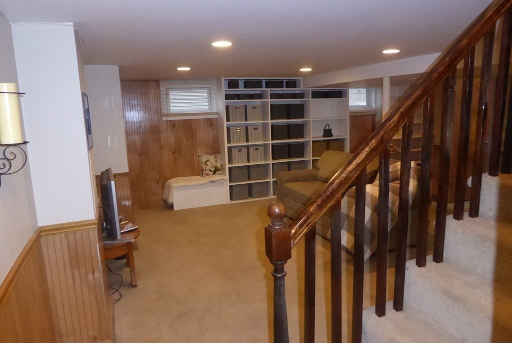 10 Colonial Road Peabody, MA 01960 - Photo 21 of 42 Gallery Image 21