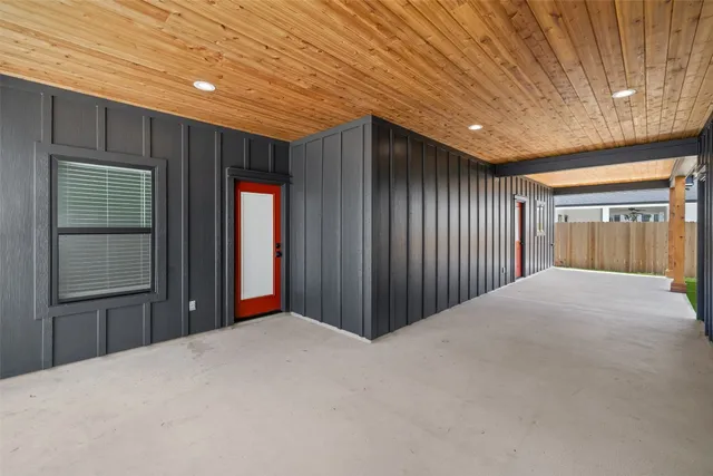 $549,999 | 705 Sloan Street, Taylor, TX 76574