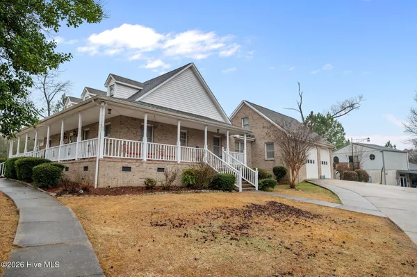 $550,000 | 2209 Pocosin Road, Ayden, NC 28513