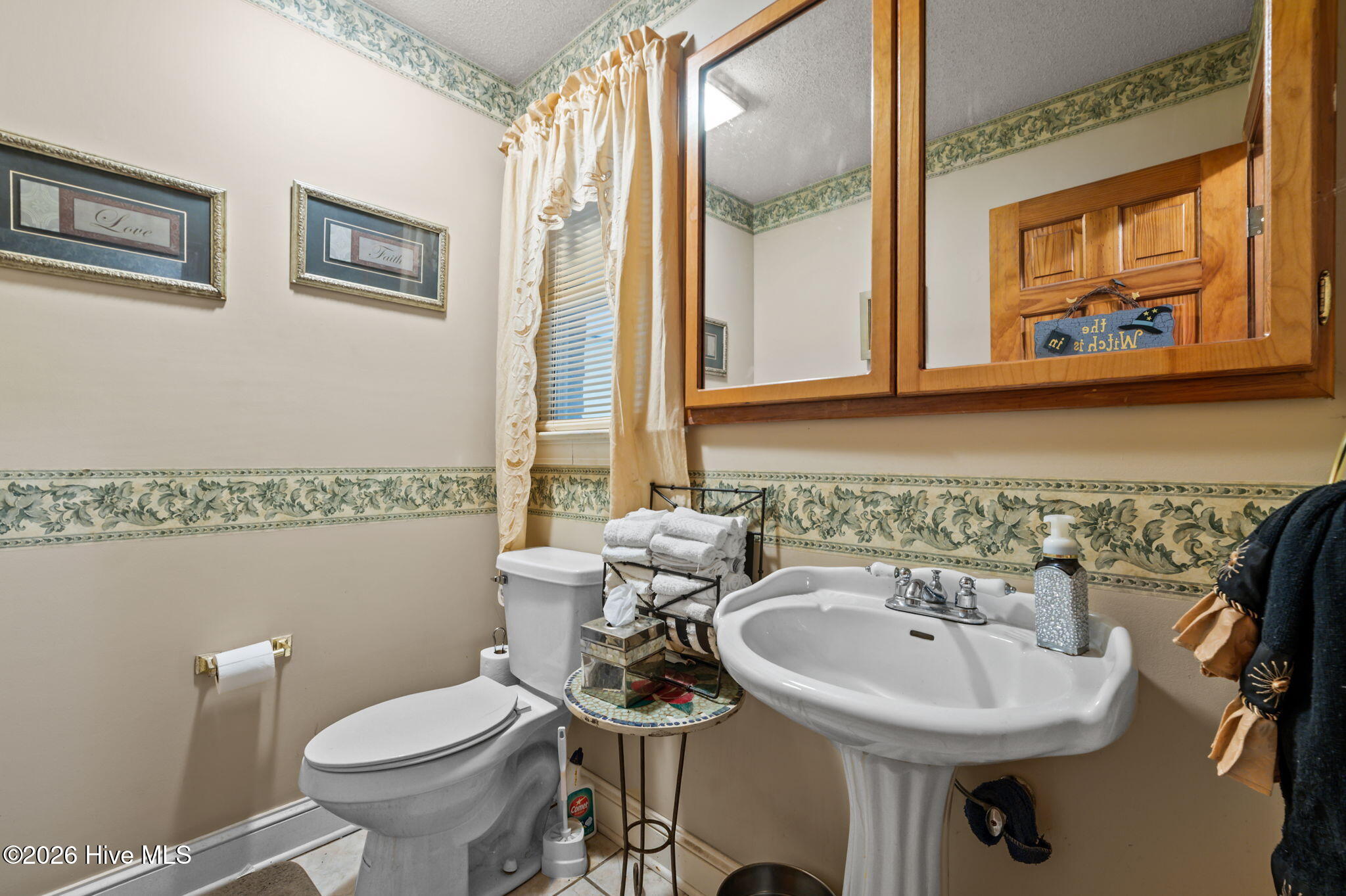 2209 Pocosin Road Ayden, NC 28513 - Photo 14 of 40 1/2 BATH