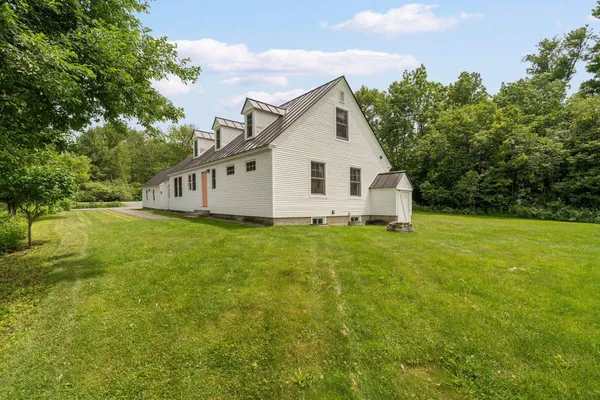 $889,000 | 5723 Highway 12, Barnard, VT 05032