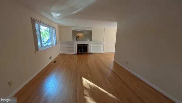 $3,590 | 2709 Navarre Drive, Chevy Chase, MD 20815