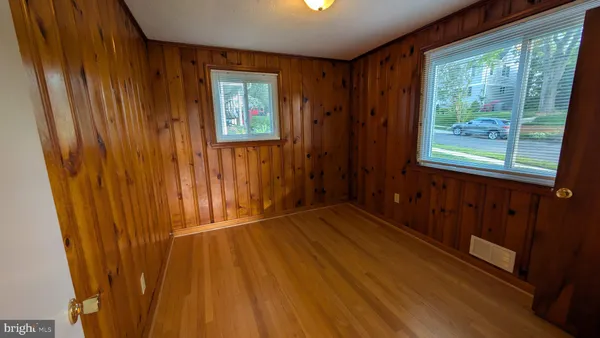 $3,590 | 2709 Navarre Drive, Chevy Chase, MD 20815