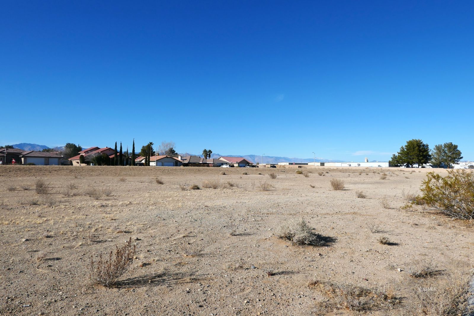 453-270-14 Inyo Street Ridgecrest, CA 93555 - Photo 5 of 10