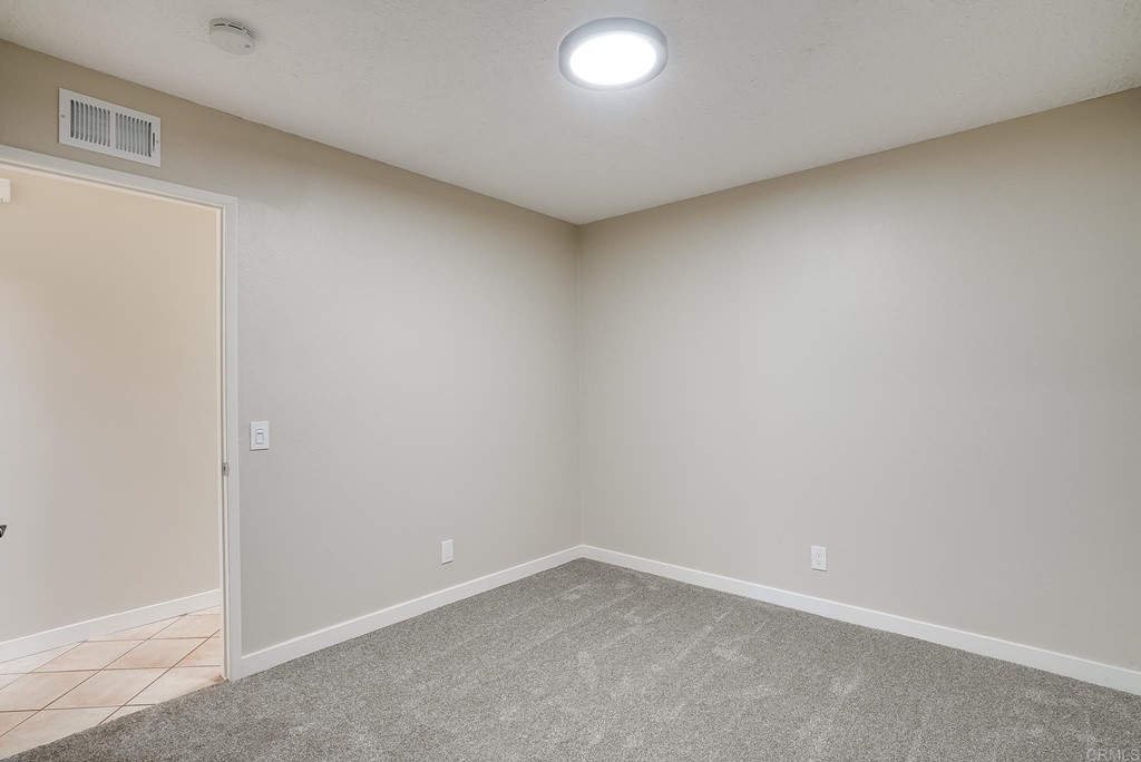 225 Hypoint Place Escondido, CA 92027 - Photo 23 of 63 a view of an empty room