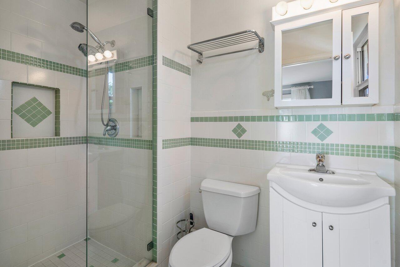 811 Southeast 31st Street Boca Raton, FL 33432 - Photo 31 of 46 031-811Southeast31stStreet-BocaRaton-FL-