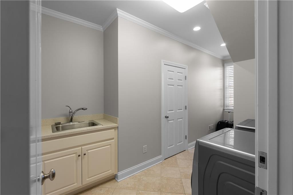 980 Fenimore Circle Sandy Springs, GA 30350 - Photo 33 of 84 Gallery Image 33