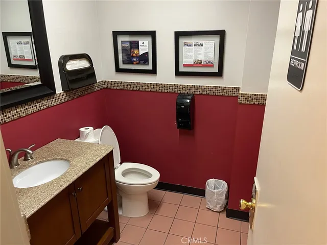 $5,599,450 | 2230 South Anne Street, Santa Ana, CA 92704