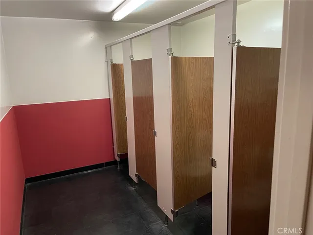 $5,599,450 | 2230 South Anne Street, Santa Ana, CA 92704