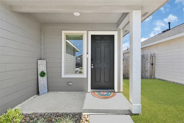 $1,690 | 13765 Kit Run, Splendora, TX 77372