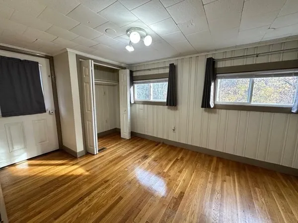 $419,000 | 91 West Main Street, West Brookfield, MA 01585