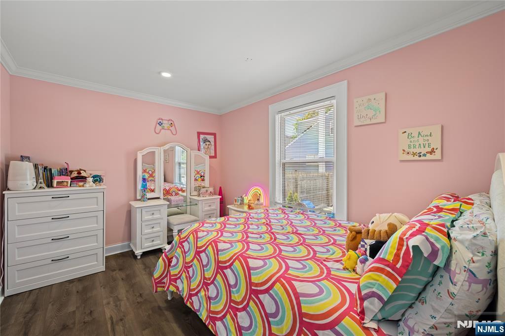 65 Delmar Place Irvington, NJ 07111 - Photo 9 of 11