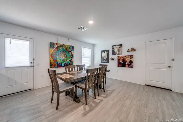 $1,650 | 7335 London Mill, San Antonio, TX 78218