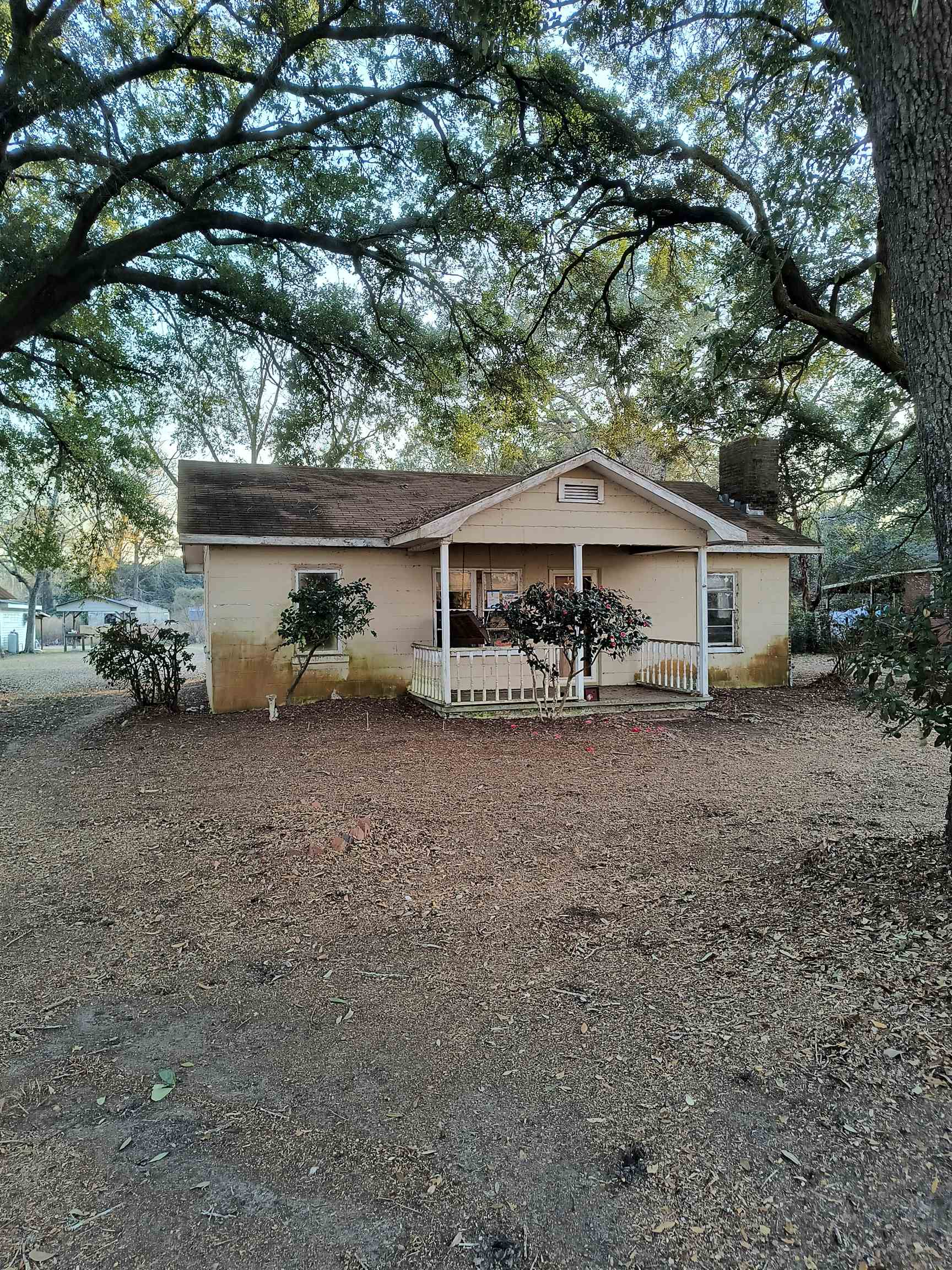 147 County Rd S-22-393 Georgetown, SC 29440 - Photo 1 of 16 Gallery Image 1