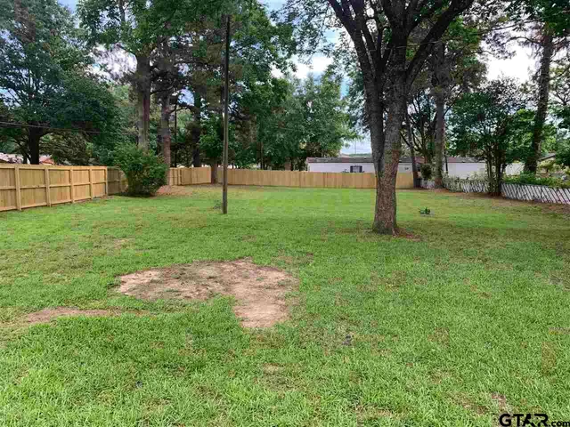 $1,650 | 10205 County Road 272, Tyler, TX 75707