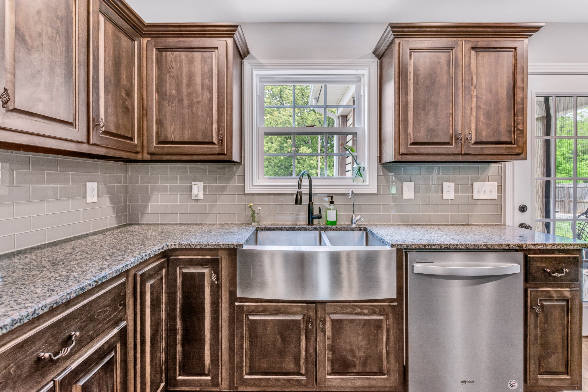 1669 Rains Road Clarksville, TN 37042 - Photo 10 of 39 Gallery Image 10