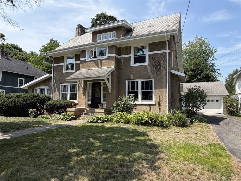 19 Wellesley Road Holyoke, MA 01040 - Photo 4 of 27 a front view of house with yard and green space