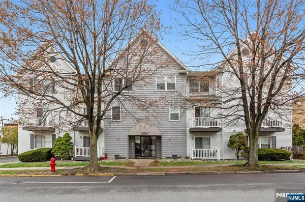 $345,000 | 483 Forest Street, Unit 10, Kearny, NJ 07032