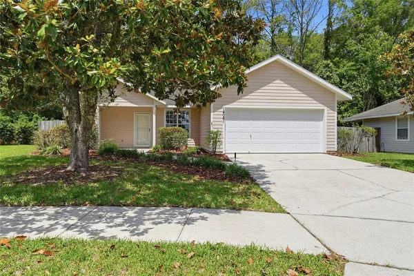 $335,000 | 14061 Northwest 9th Road, Newberry, FL 32669