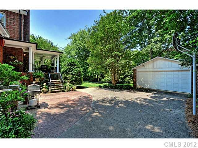 1710 Queens Road Charlotte, NC 28207 - Photo 15 of 16 Gallery Image 15