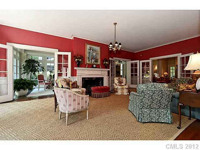 1710 Queens Road Charlotte, NC 28207 - Photo 3 of 16 Gallery Image 3