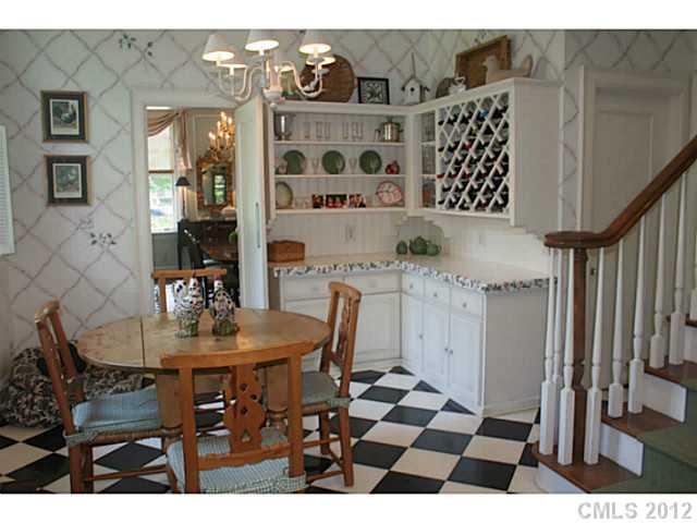 1710 Queens Road Charlotte, NC 28207 - Photo 7 of 16 Gallery Image 7