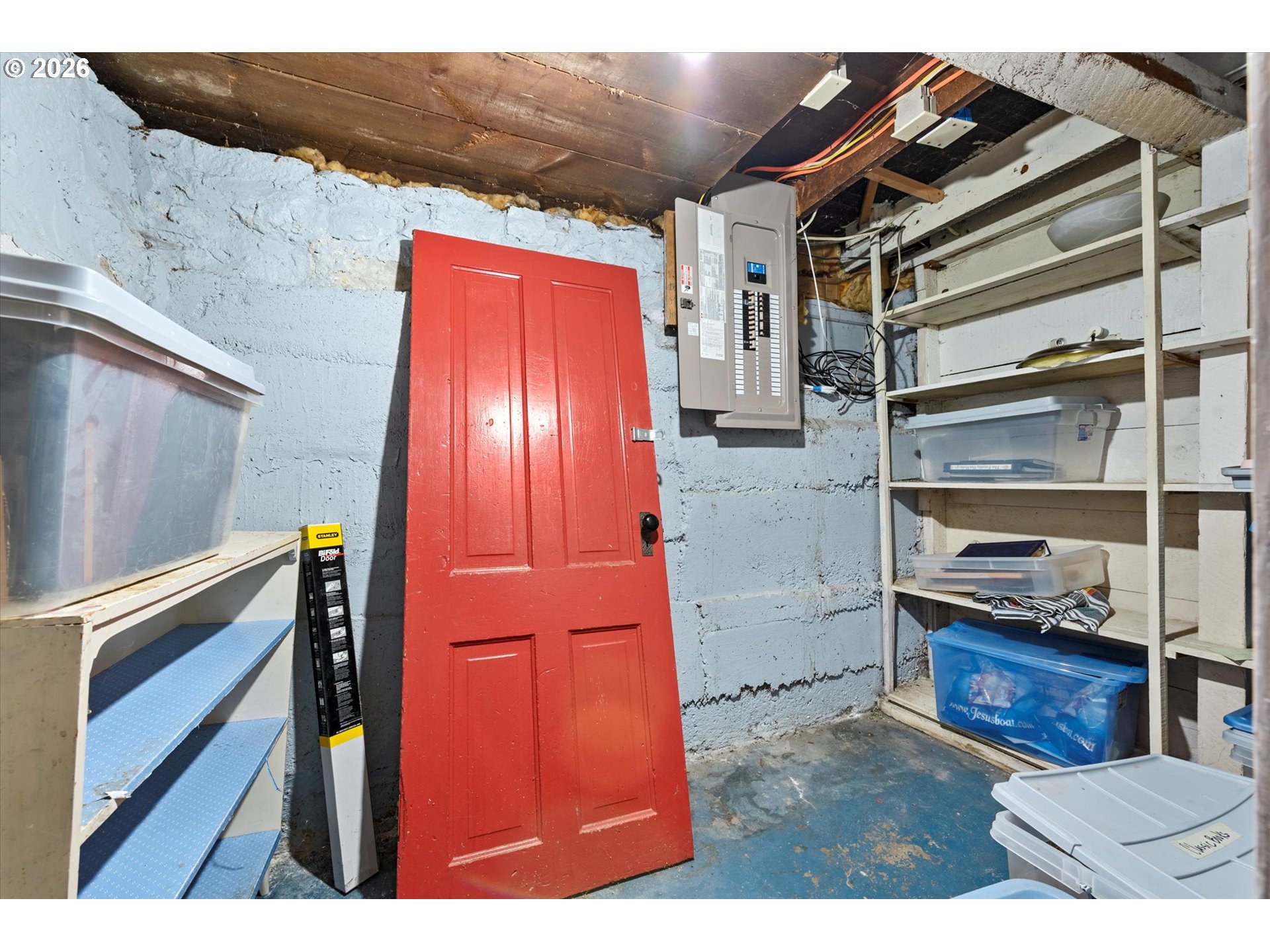 1439 3rd Street Baker City, OR 97814 - Photo 41 of 42 a view of walk in closet