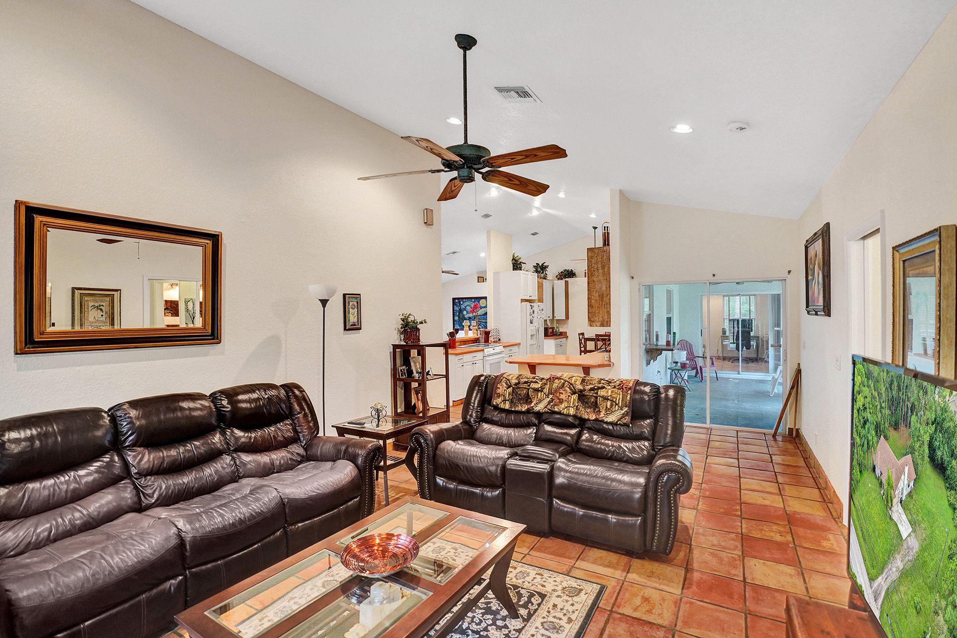 13340 86th Road North West Palm Beach, FL 33412 - Photo 5 of 35 DSC02908