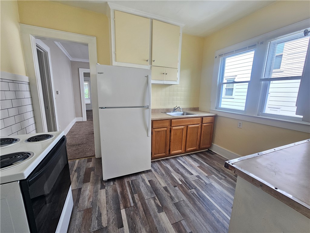 133 McKinley Street Rochester, NY 14609 - Photo 4 of 18