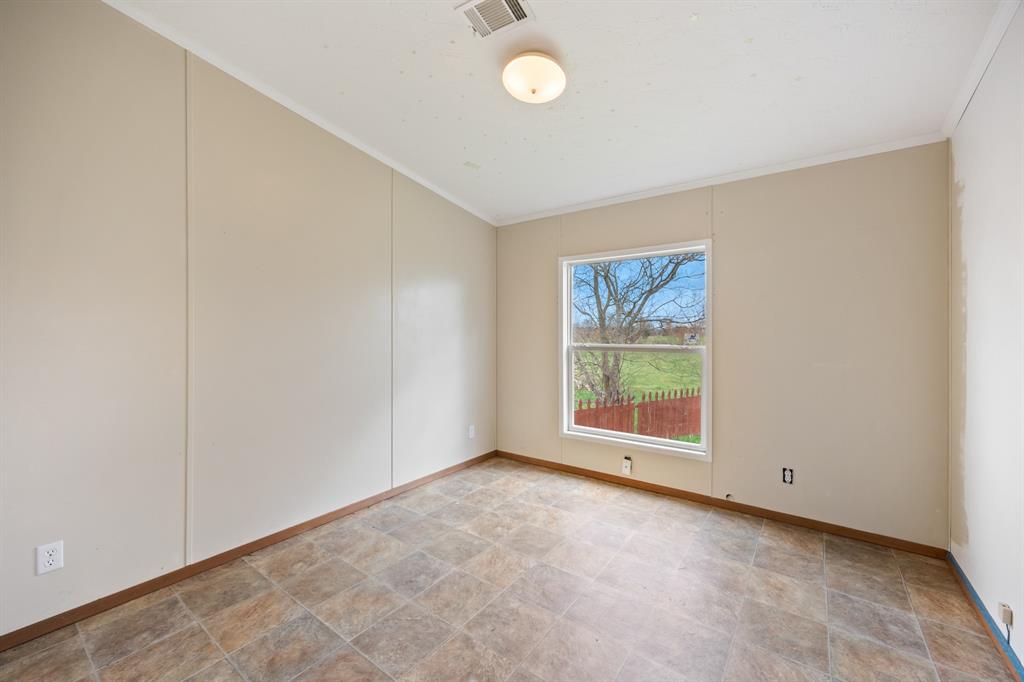 364 Rs County Road 4530 Point, TX 75472 - Photo 21 of 31 an empty room with windows