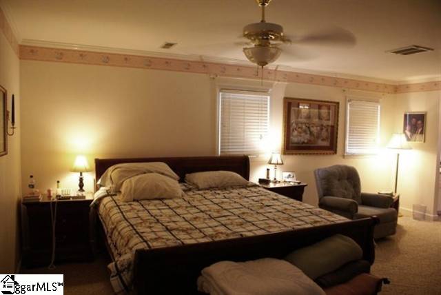 714 East Curtis Street Simpsonville, SC 29681 - Photo 4 of 24