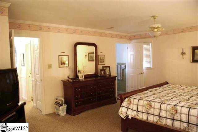 714 East Curtis Street Simpsonville, SC 29681 - Photo 6 of 24