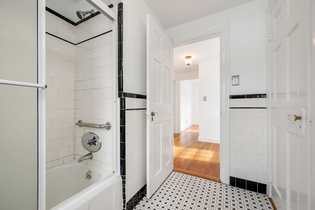 159 Payson Road Chestnut Hill, MA 02467 - Photo 38 of 39