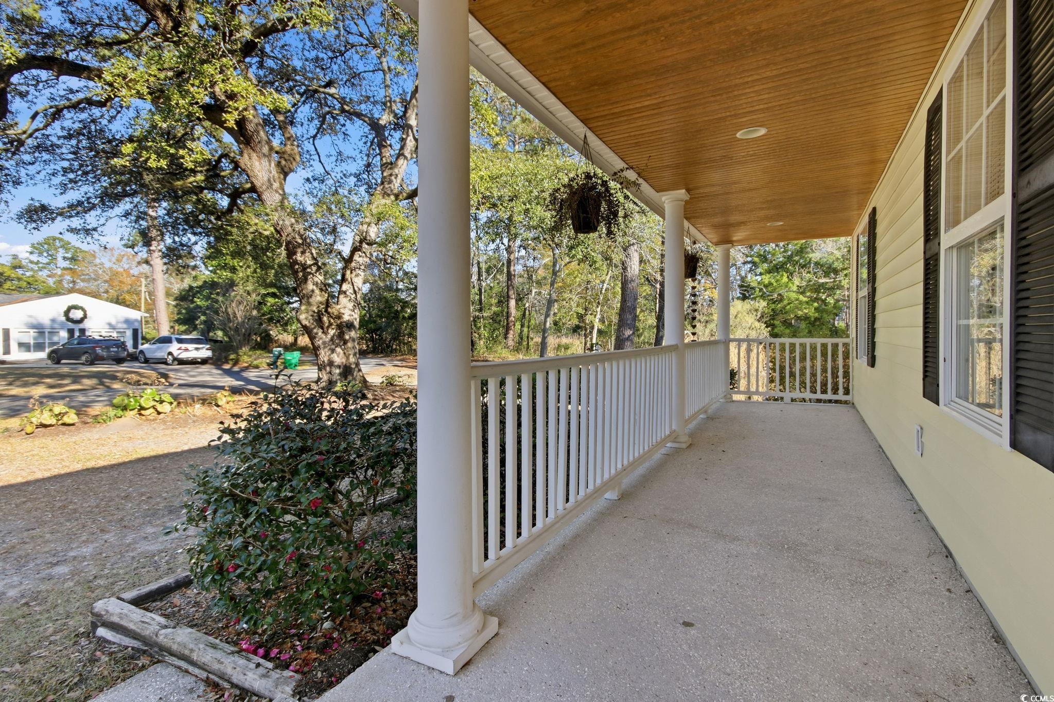 1735 Rice Street Georgetown, SC 29440 - Photo 3 of 34 View of covered porch