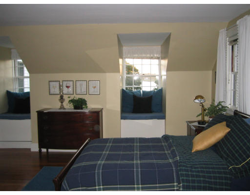 170 King Caesar Road Duxbury, MA 02332 - Photo 10 of 16