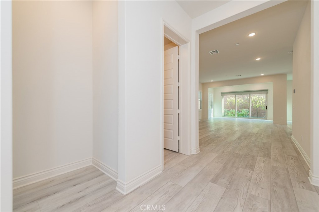 112 Ritual Irvine, CA 92618 - Photo 4 of 14