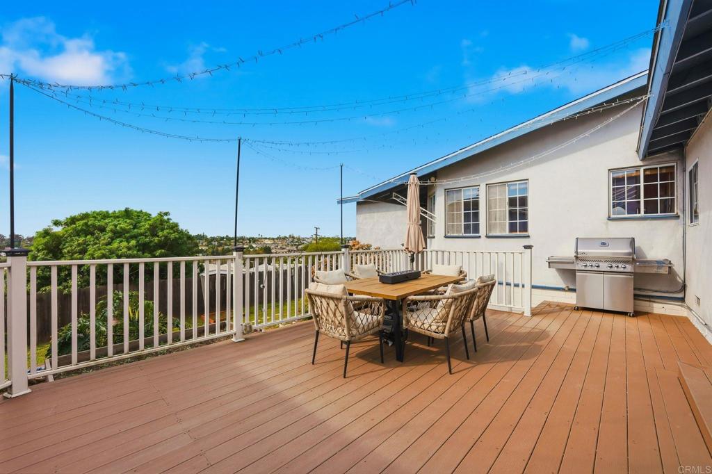 227 Astro Court Vista, CA 92083 - Photo 16 of 28