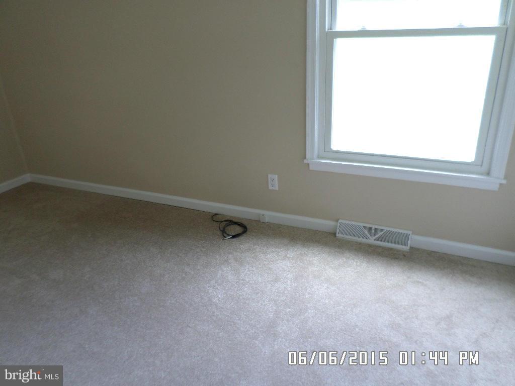 2712 Coon Club Road Westminster, MD 21157 - Photo 11 of 21 Bedroom