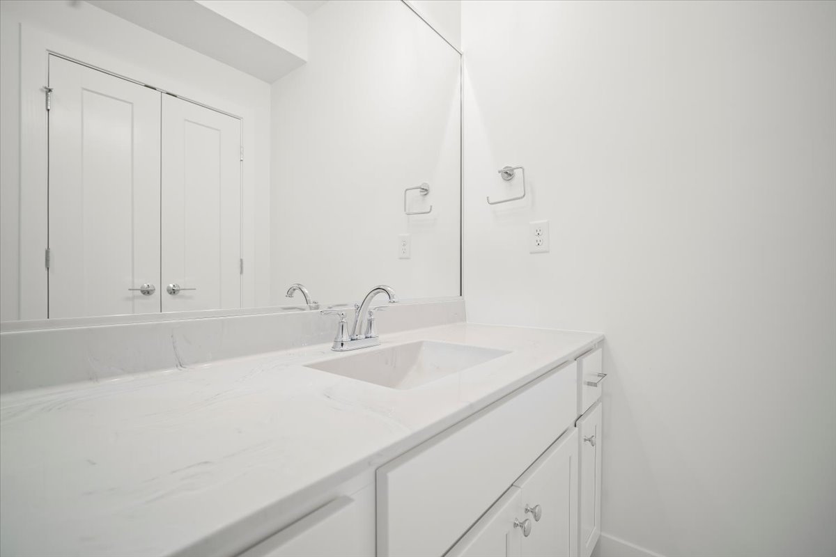 5311 Finlen Lane Bloomington, IL 61705 - Photo 27 of 44